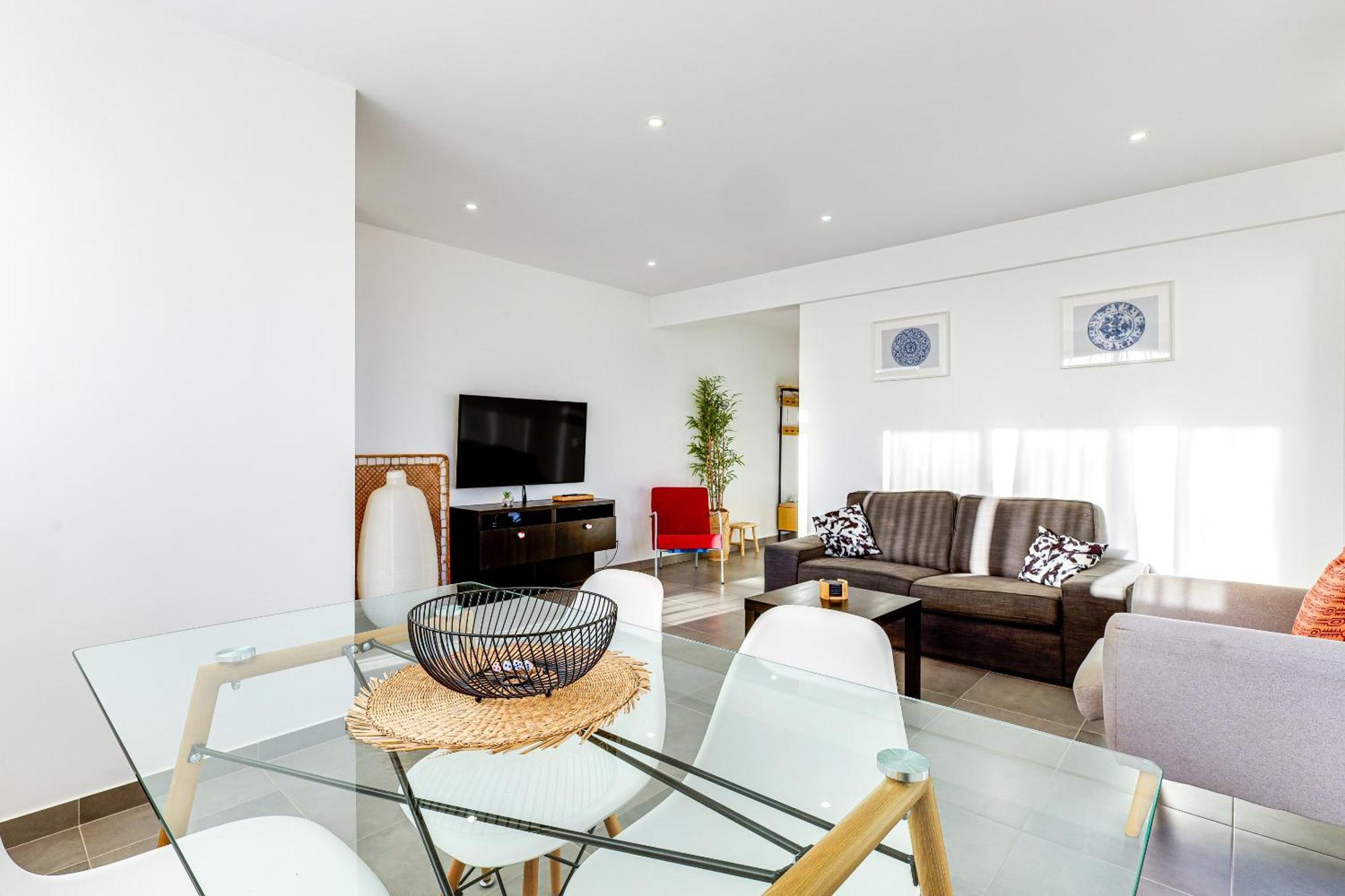 Apartment Casa Baleeira - Modern With Seaview *